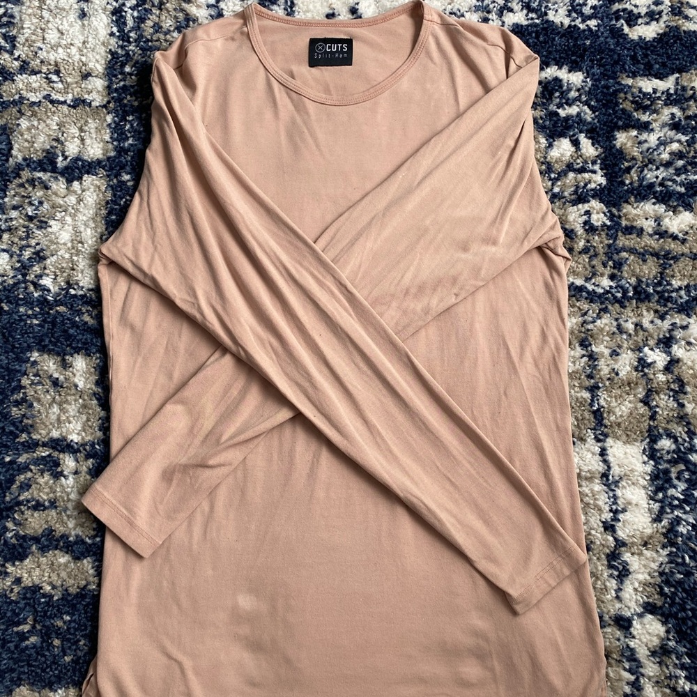 Cuts Split-Hem Long Sleeve